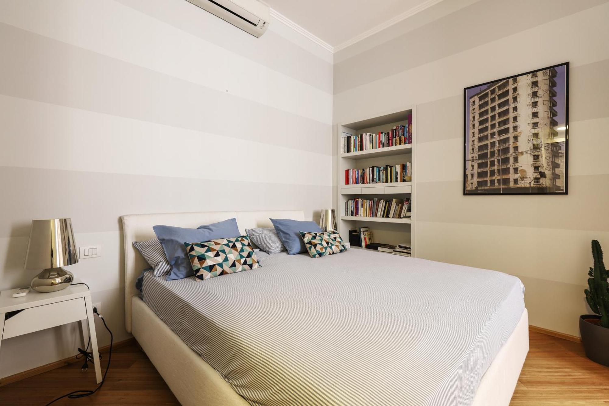 Real Jewel In Milano Cadorna Apartment Exterior photo